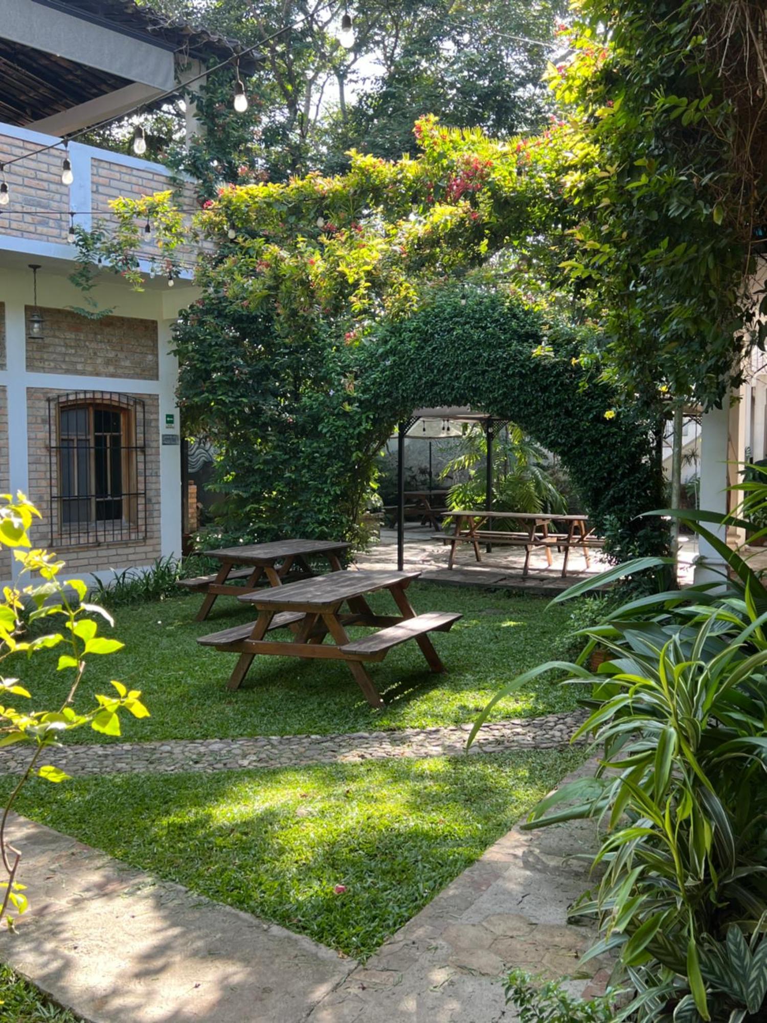 Jardin Cafe Hotel & Restaurant Gracias Exteriör bild